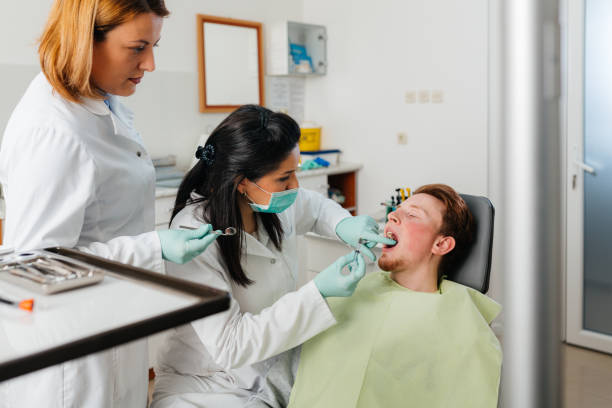 Best Emergency Gum Treatment in Emporia, VA